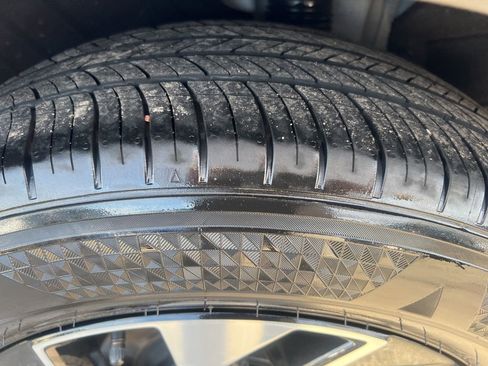 Certified 2025 Kia Sportage EX image 42