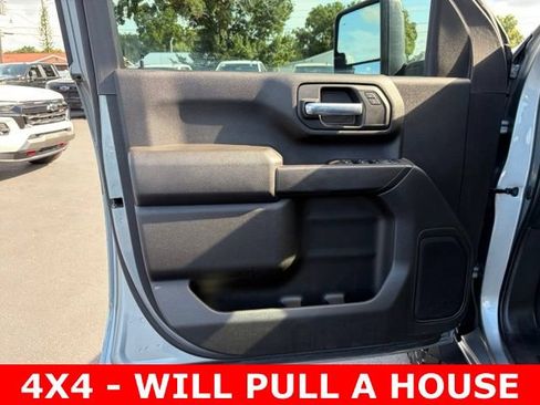 Used 2024 Chevrolet Silverado 2500 Custom w/ Custom Value Package AWD/4WD image 12