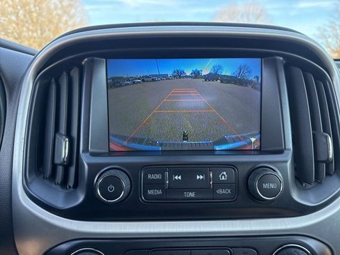 Used 2015 GMC Canyon SLT image 34