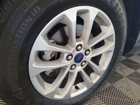 Used 2021 Ford Escape SE FWD image 31