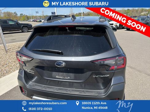 Certified 2022 Subaru Outback Limited AWD/4WD image 8