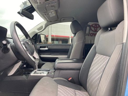 Used 2019 Toyota Tundra SR5 w/ SR5 Upgrade Package image 10