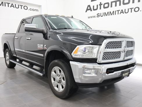 Used 2016 RAM 3500 Laramie AWD/4WD image 2