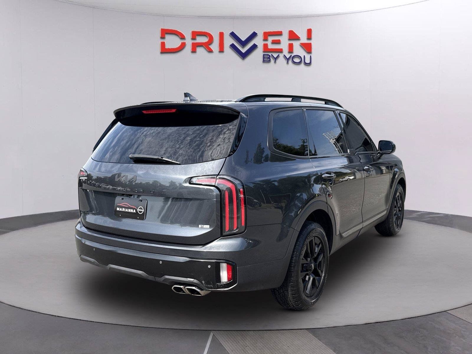 Used 2023 Kia Telluride SX X-Pro AWD/4WD image 3