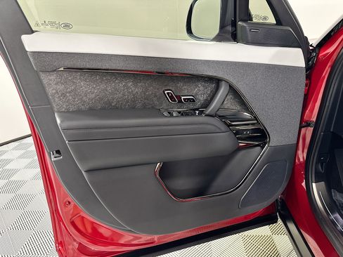 Used 2023 Land Rover Range Rover Sport First Edition image 15
