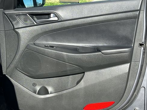 Used 2017 Hyundai Tucson Night image 29