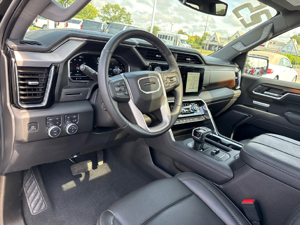 Certified 2025 GMC Sierra 1500 Denali AWD/4WD image 18