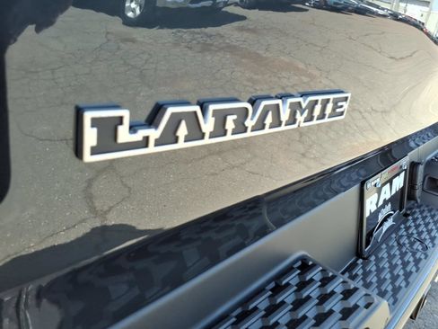New 2026 RAM 1500 Laramie w/ Laramie Preferred Package AWD/4WD image 16