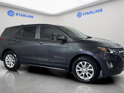 Used 2020 Chevrolet Equinox LS image 12