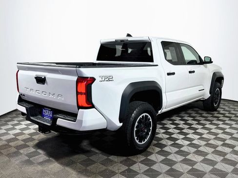 Used 2024 Toyota Tacoma TRD Off-Road AWD/4WD image 7