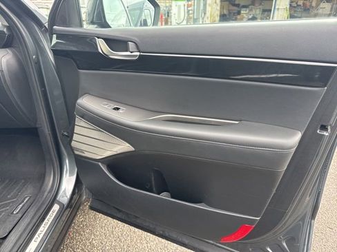 Used 2022 Hyundai Palisade Limited image 10