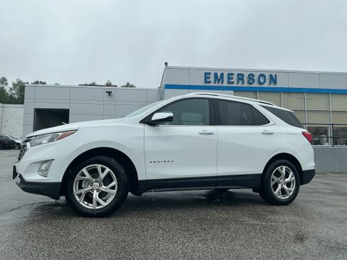 Certified 2019 Chevrolet Equinox Premier w/ LPO, Cargo Package AWD/4WD image 8