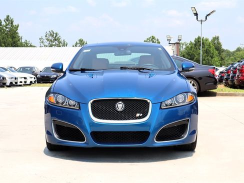 Used 2013 Jaguar XF R RWD image 2