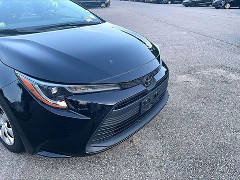 Used 2023 Toyota Corolla LE FWD image 8