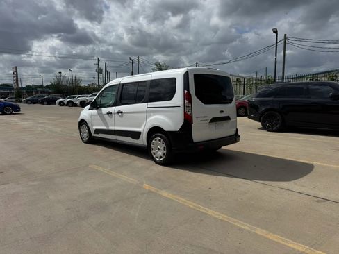 Used 2016 Ford Transit Connect XL image 5