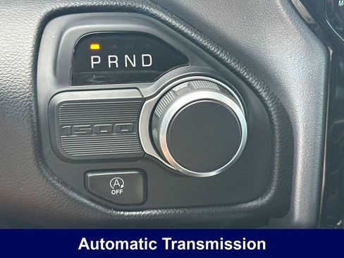 Used 2025 RAM 1500 Big Horn RWD image 26