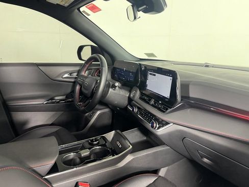Used 2026 Chevrolet Equinox RS w/ LPO, Floor Liner Package FWD image 28