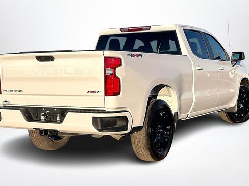 Used 2025 Chevrolet Silverado 1500 RST image 6