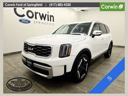 Used 2023 Kia Telluride S w/ S Sunroof Package