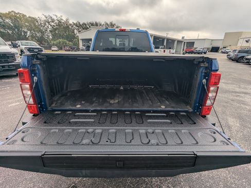 Used 2022 Ford F350 Lariat image 13