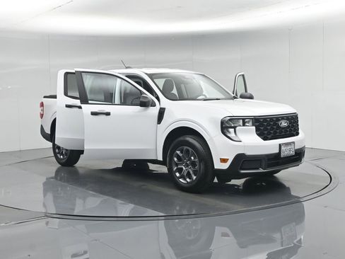 Used 2025 Ford Maverick XLT w/ 4K Tow Package AWD/4WD image 33