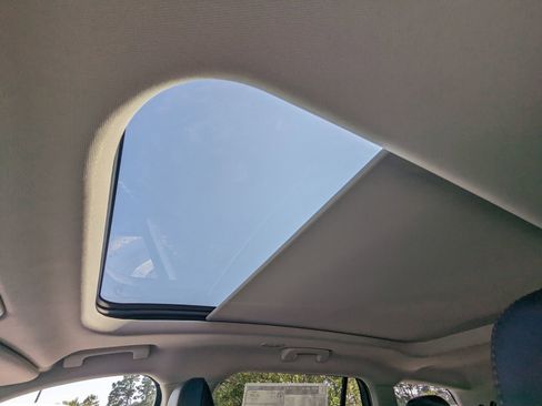 New 2025 Lincoln Aviator 2WD w/ Equipment Group 101A image 23