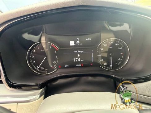 Used 2023 Cadillac XT5 Premium Luxury w/ LPO, Floor Liner Package FWD image 19