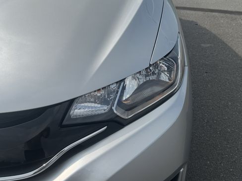 Used 2016 Honda Fit EX image 10