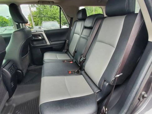 Used 2019 Toyota 4Runner SR5 Premium AWD/4WD image 26