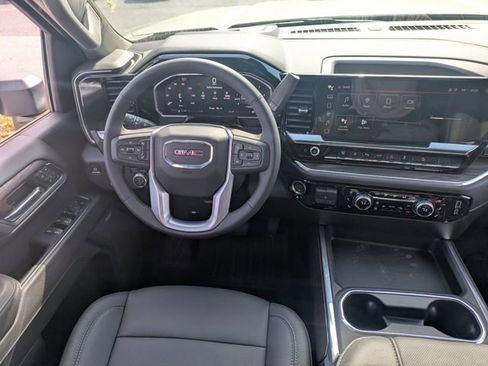 New 2026 GMC Sierra 2500 SLT w/ SLT Premium Package AWD/4WD image 18