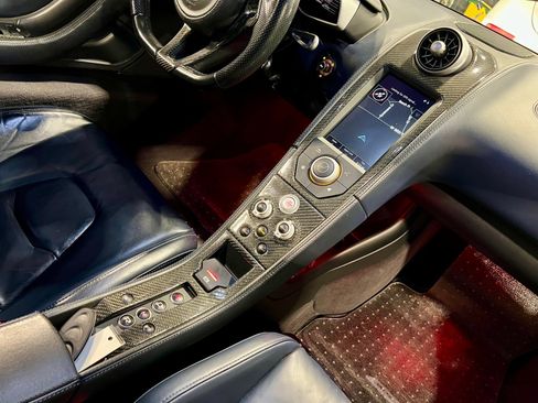 Used 2012 McLaren MP4-12C Coupe image 15