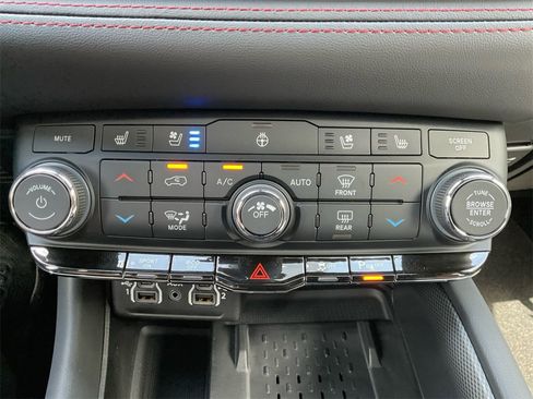 New 2025 Dodge Durango R/T image 26