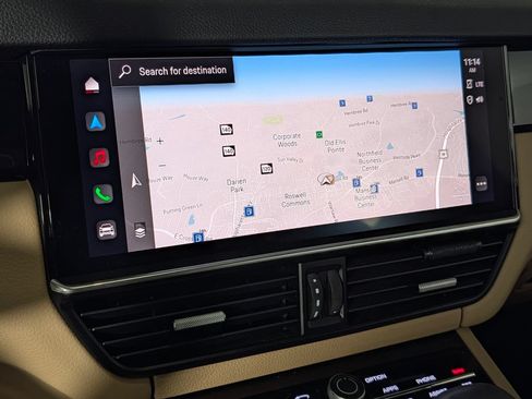 Certified 2023 Porsche Cayenne AWD/4WD image 30