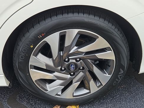 Certified 2023 Subaru Legacy Limited image 30