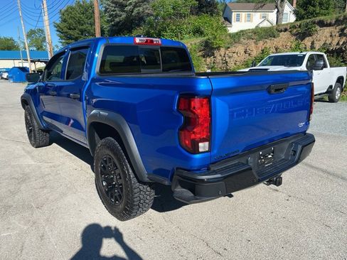 Used 2023 Chevrolet Colorado Trail Boss w/ Advanced Trailering Package AWD/4WD image 5