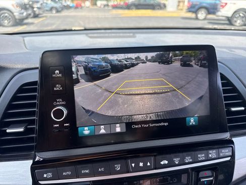 Used 2025 Honda Odyssey EX-L image 34