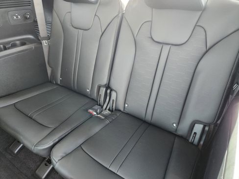 New 2026 Kia Sorento EX AWD/4WD image 10