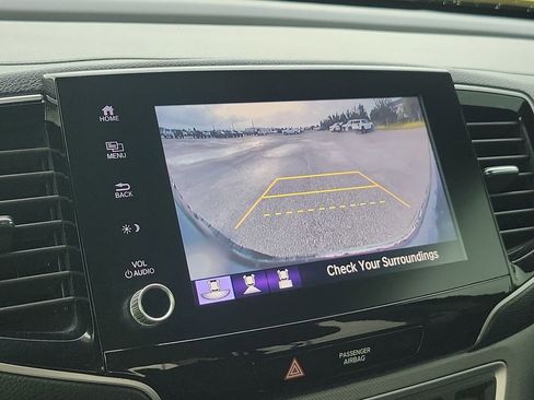 Used 2023 Honda Ridgeline Sport image 30