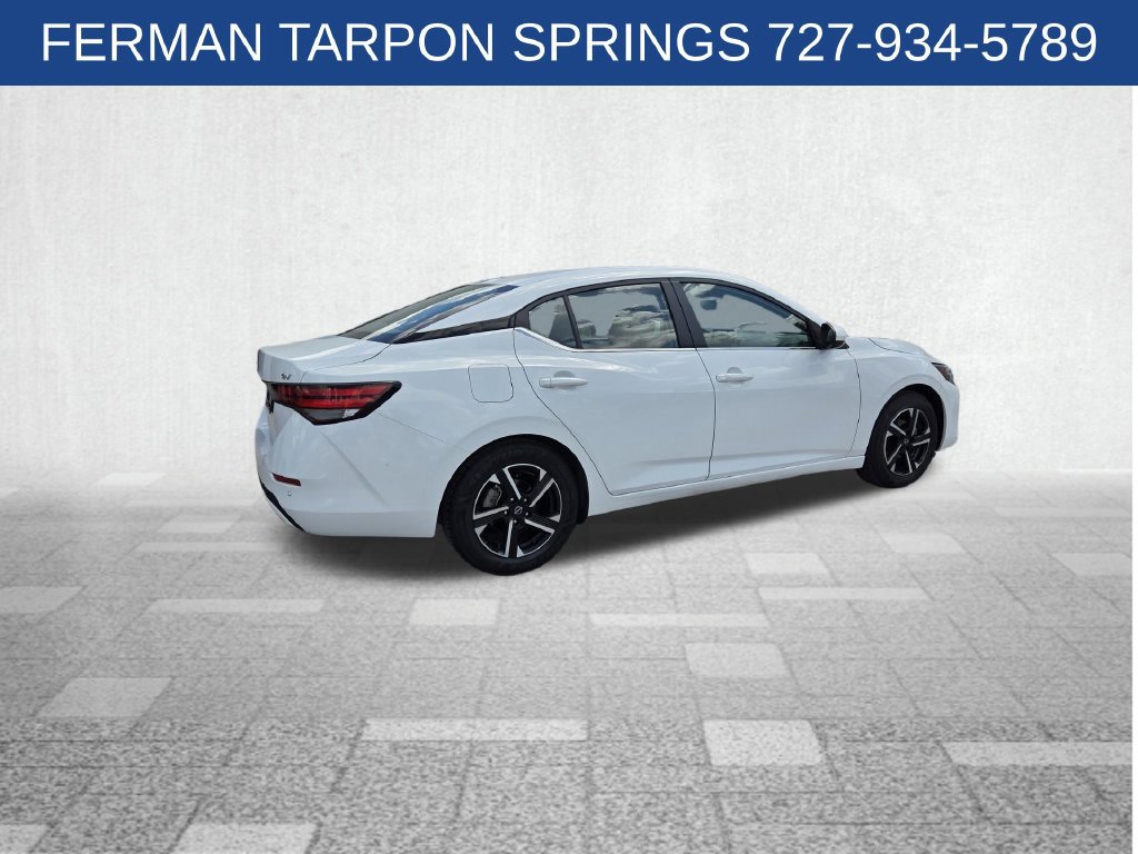 Used 2024 Nissan Sentra SV FWD image 14