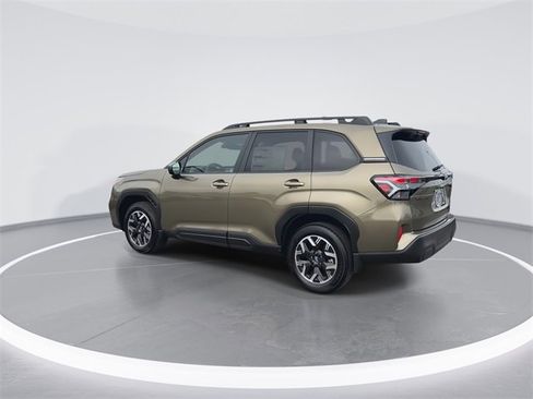 New 2025 Subaru Forester Premium image 6