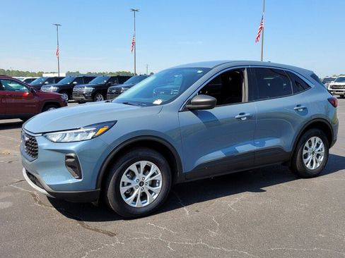 Used 2024 Ford Escape Active w/ Tech Pack #1 image 3