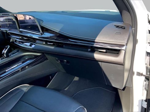 Used 2023 Cadillac Escalade Sport AWD/4WD image 17