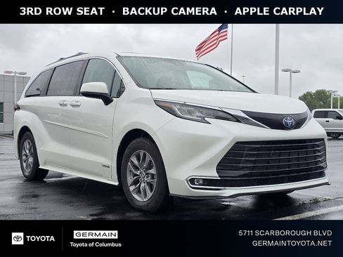 Used 2021 Toyota Sienna XLE w/ XLE Plus Package AWD/4WD image 1