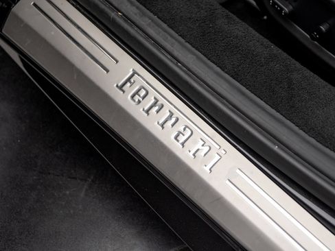 Used 2014 Ferrari 458 Spider RWD image 23