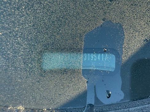 Used 2020 Subaru Outback Premium image 3