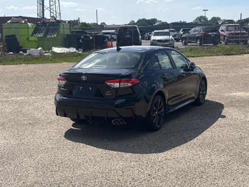 New 2026 Toyota Corolla SE FWD image 3