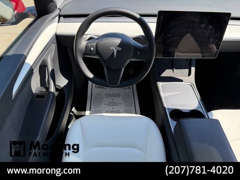 Used 2023 Tesla Model Y Long Range AWD/4WD image 31