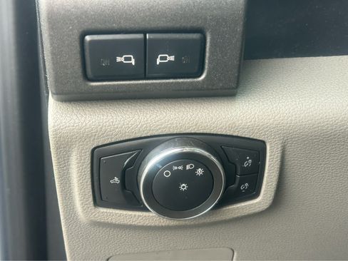 Used 2021 Ford F350 XL w/ Power Equipment Group RWD image 13