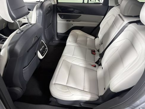 Used 2024 Lincoln Navigator Reserve AWD/4WD image 19