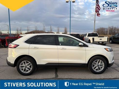 Certified 2022 Ford Edge SEL w/ Convenience Package image 4